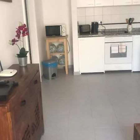 Stunning 1-Bed Apartment In Puerto Del Carmen